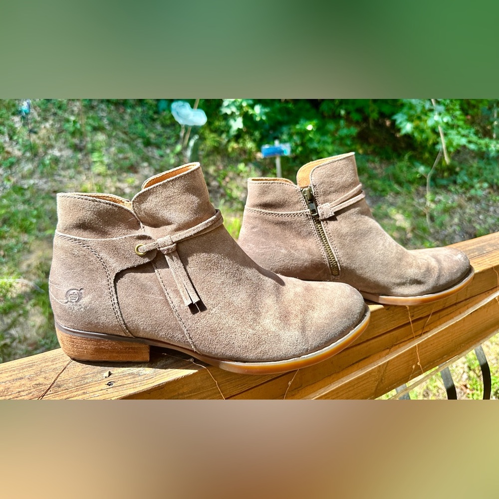 Born Kimmie leather bootie